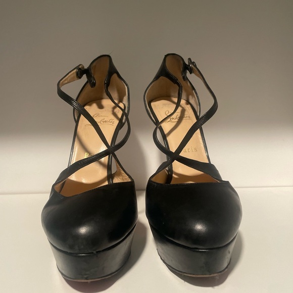 CHRISTIAN LOUBOUTIN Black Leather Criss Cross Platform Pumps Size 38.5 - Picture 2 of 7